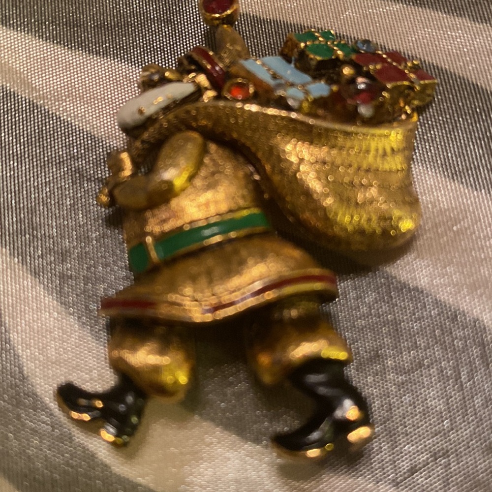 VINTAGE WOMEN’S GOLD SANTA CLAUS W/ BAG OF CHRISTMAS GIFTS - Picture 2 of 8